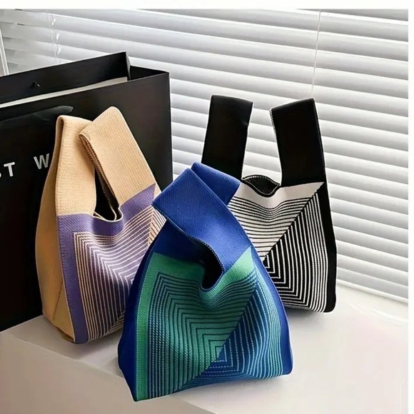 Mini Knitted Tote Bag, Fashionable Fabric Material - Picture 2 of 3